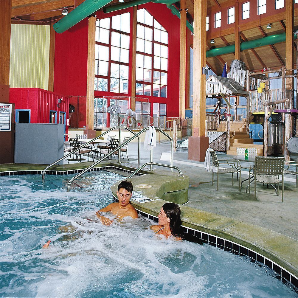 Grand Country Waterpark Resort Branson Exterior photo